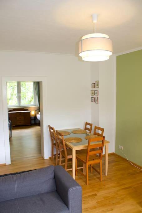 Helle Wohnung Im Norden Leipzigs Exterior foto